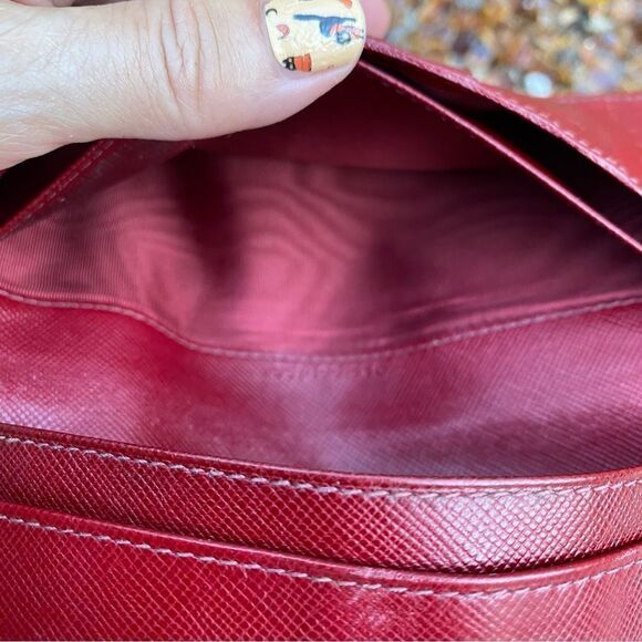 Authentic GUCCI Red Leather Long Slim Double-Sided Wallet w/ COA. Quiet Luxury - Picture 11 of 15